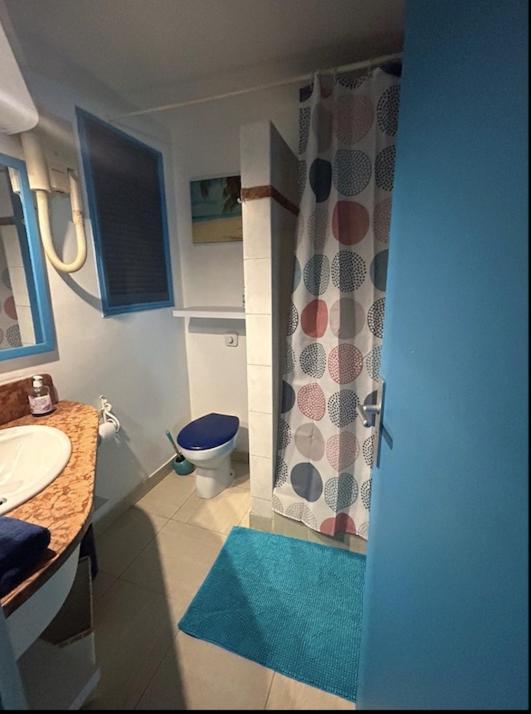 Studio Sainte Anne 2Mn A Pieds De La Plage ,Possibilite Location De Voiture Ngoại thất bức ảnh