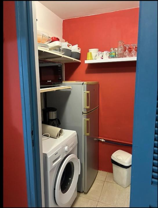 Studio Sainte Anne 2Mn A Pieds De La Plage ,Possibilite Location De Voiture Ngoại thất bức ảnh